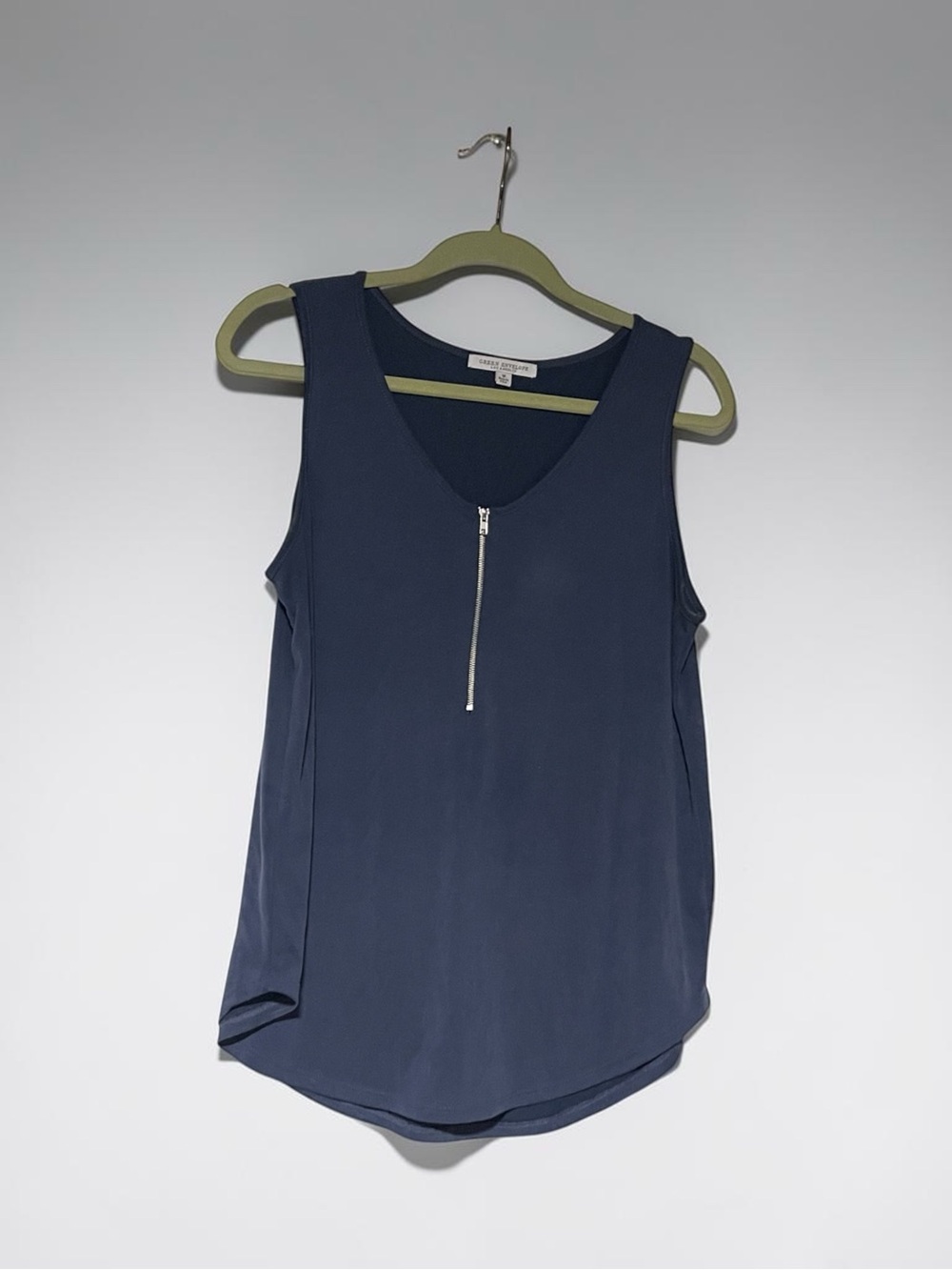 Green Envelope Navy Sleeveless Zip-Front Tank
